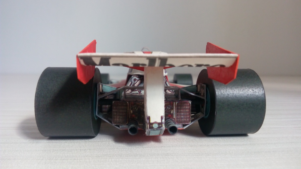 Mc Laren M 23 (Plná velikost v novém okně) Mc Laren M 23