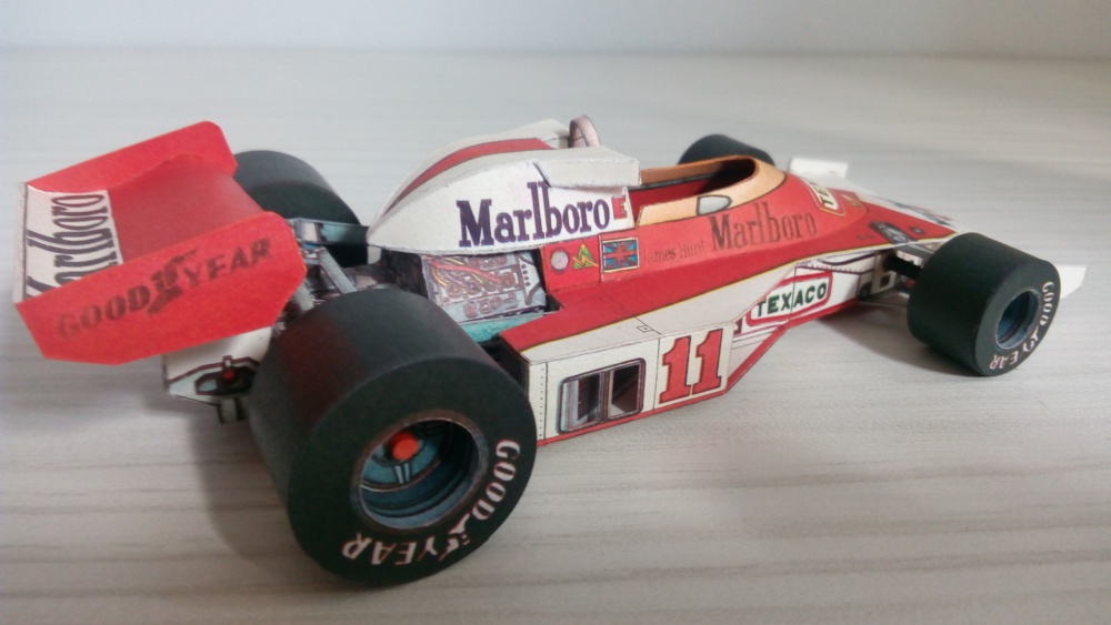 Mc Laren M 23 (Plná velikost v novém okně) Mc Laren M 23