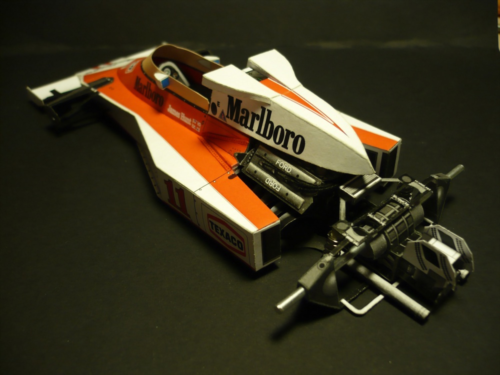 McLaren M23 1976 (Plná velikost v novém okně) McLaren M23 1976