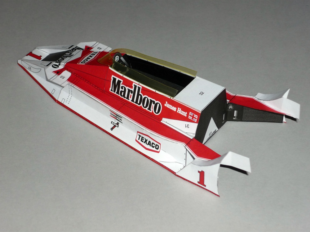 McLaren M26 - James Hunt - 1977 (Plná velikost v novém okně) McLaren M26 - James Hunt - 1977