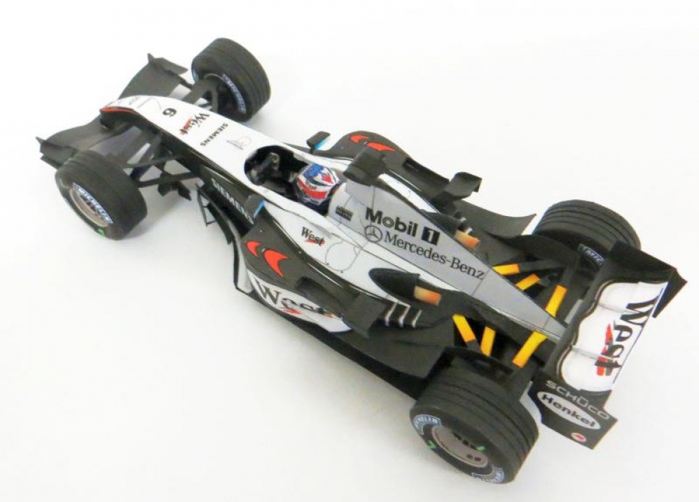 McLaren MP4/19, Kimi Raikkonen, GP Monaco 2004 (Plná velikost v novém okně) McLaren MP4/19, Kimi Raikkonen, GP Monaco 2004