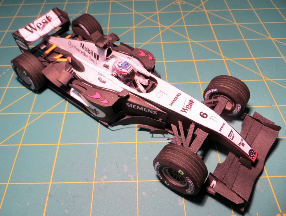 McLaren MP4/19, Kimi Raikkonen, GP Monaco 2004 (Pln� velikost v nov�m okn�) McLaren MP4/19, Kimi Raikkonen, GP Monaco 2004