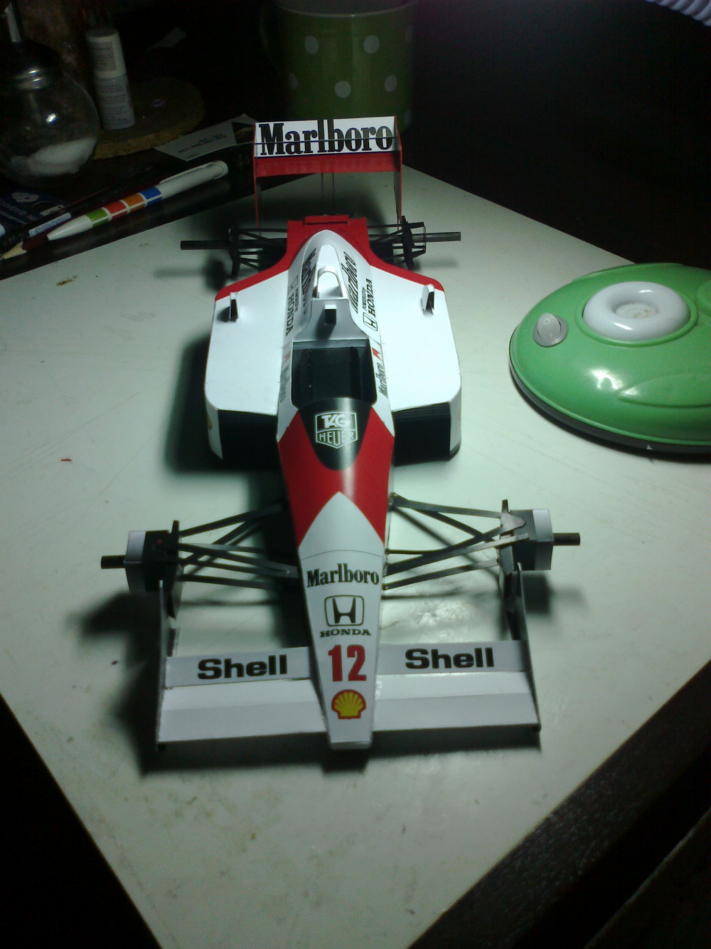 McLaren MP4/4 (Plná velikost v novém okně) McLaren MP4/4
