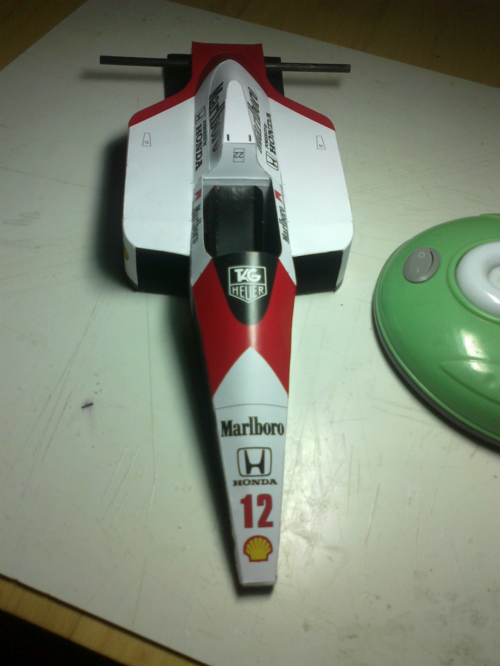 McLaren MP4/4 (Plná velikost v novém okně) McLaren MP4/4