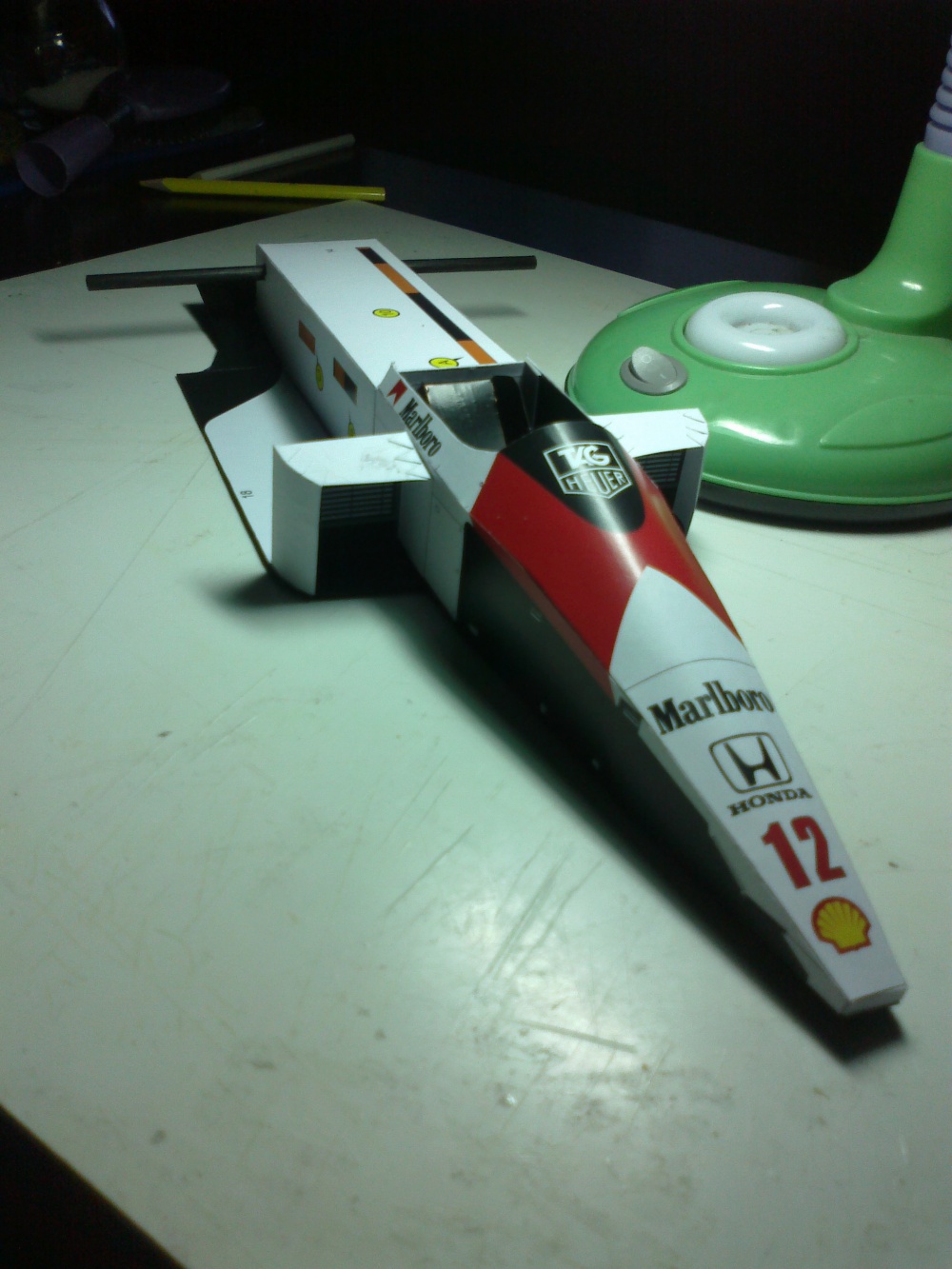 McLaren MP4/4 (Plná velikost v novém okně) McLaren MP4/4