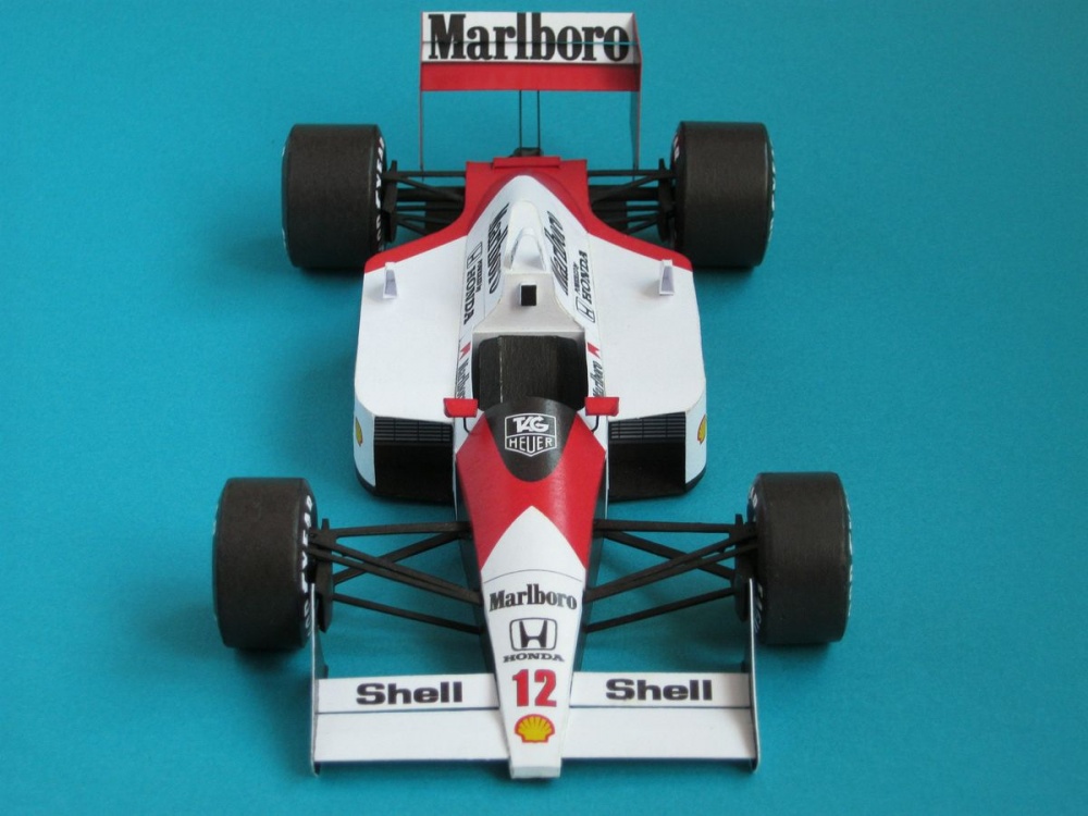 McLarenMP44 (Plná velikost v novém okně) McLarenMP44