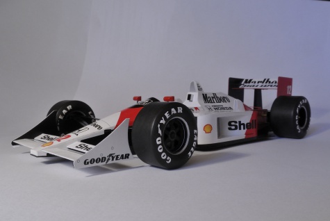 McLaren MP4/4 1988 (A.Senna) McLaren MP4/4 1988 (A.Senna)