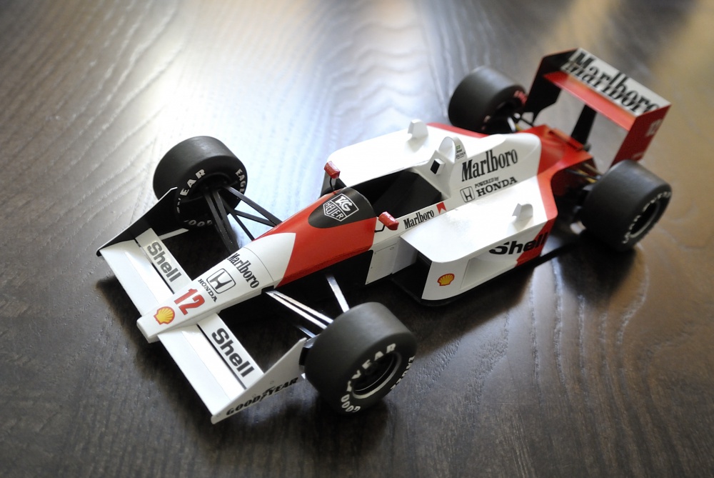 McLaren MP4/4 1988 (A.Senna)