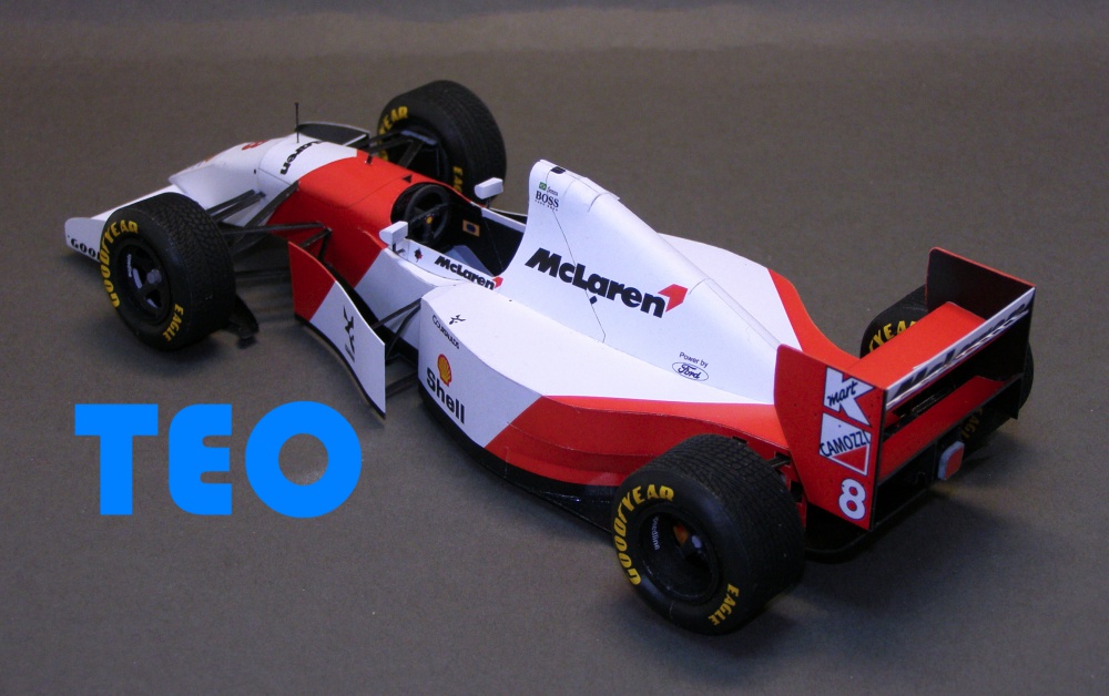McLaren MP4-8 (Plná velikost v novém okně) McLaren MP4-8