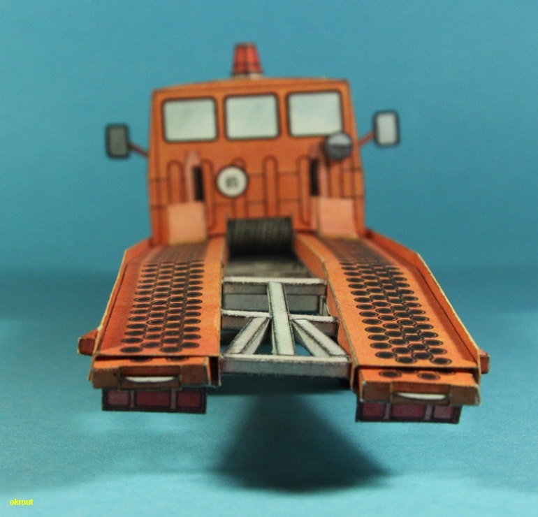 Mercedes 608 D (Plná velikost v novém okně) Mercedes 608 D