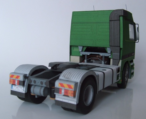 Mercedes-Benz Actros 1843 se sklápěčkovým návěsem Mercedes-Benz Actros 1843 se sklápěčkovým návěsem