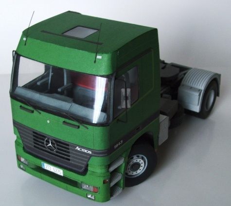 Mercedes-Benz Actros 1843 se sklápěčkovým návěsem Mercedes-Benz Actros 1843 se sklápěčkovým návěsem