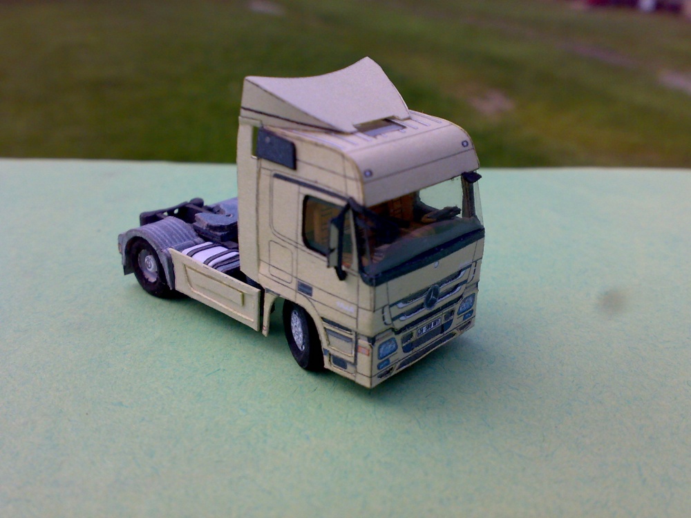 Mercedes Benz Actros 1848 4x2 (Plná velikost v novém okně) Mercedes Benz Actros 1848 4x2