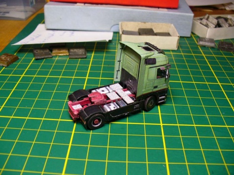 Mercedes Benz Actros 1860 4x2 Trust Edition/1:100 (Kinza) Mercedes Benz Actros 1860 4x2 Trust Edition/1:100 (Kinza)