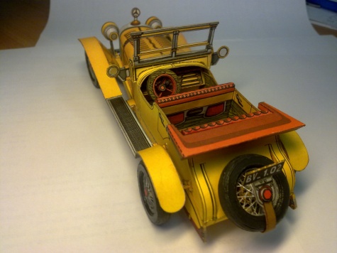 Mercedes-Benz typ S a Stutz Bearcat (rok v�roby 1914)