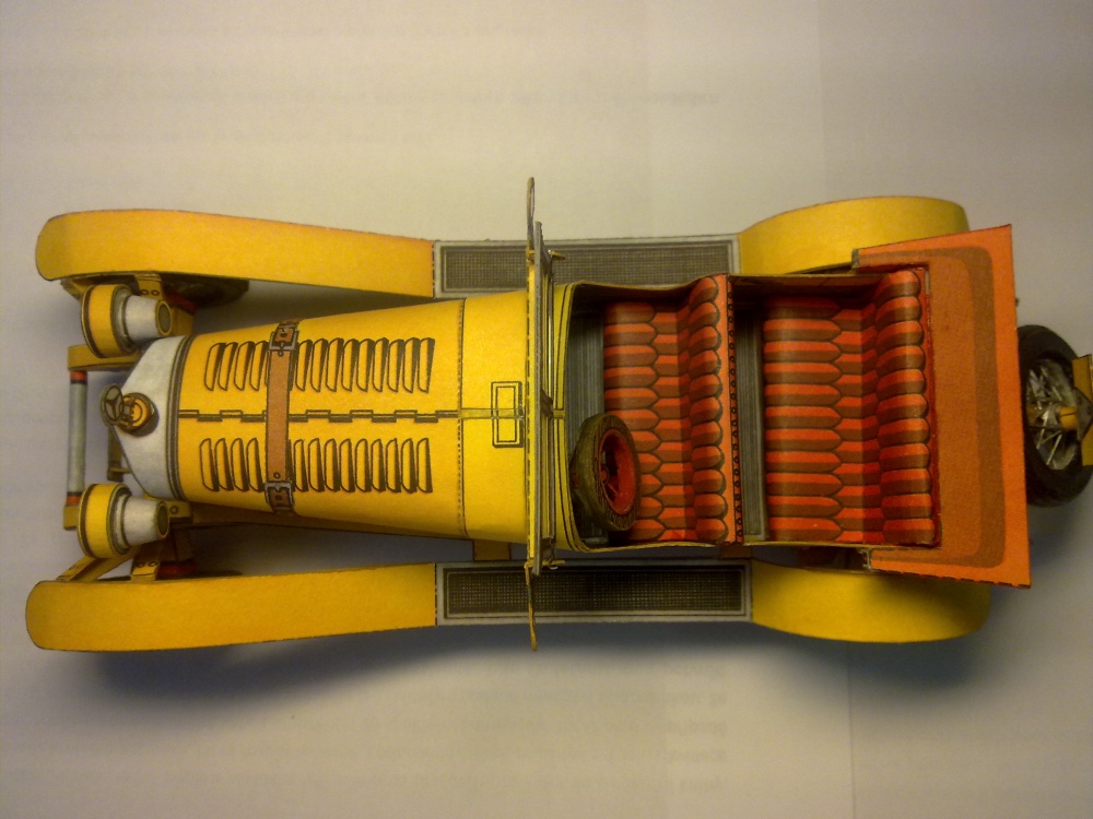 Mercedes-Benz typ S a Stutz Bearcat (rok v�roby 1914)