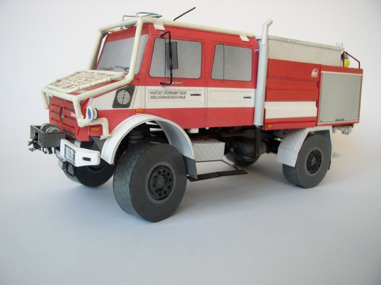 Mercedes-Benz Unimog U5000 CAS 24