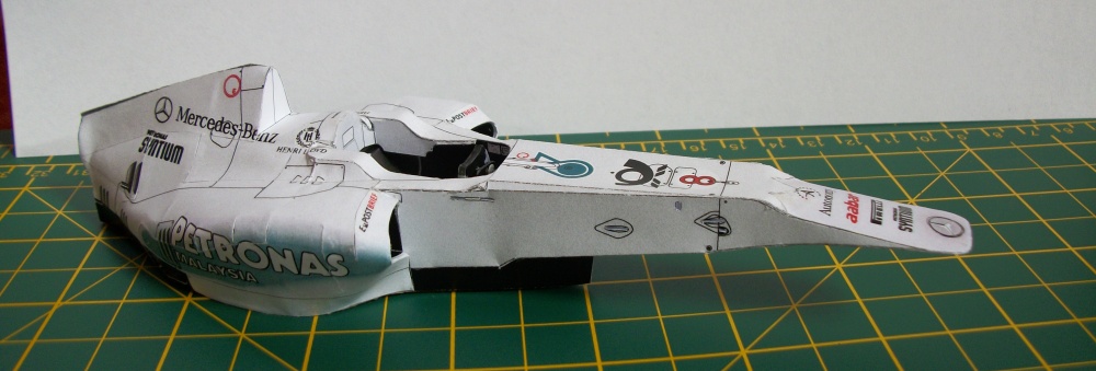 MERCEDES GP W02 - MK2 (Plná velikost v novém okně) MERCEDES GP W02 - MK2