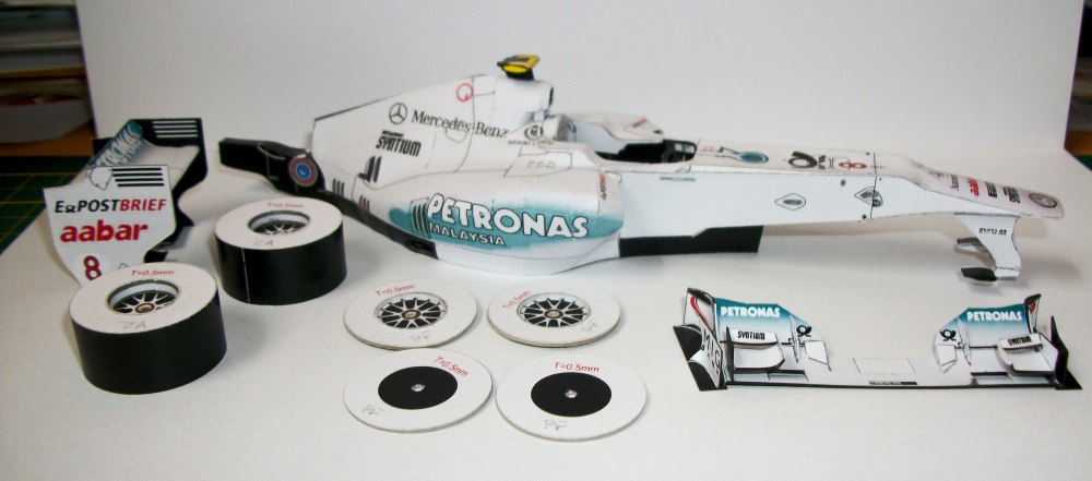 MERCEDES GP W02 - MK2 (Plná velikost v novém okně) MERCEDES GP W02 - MK2