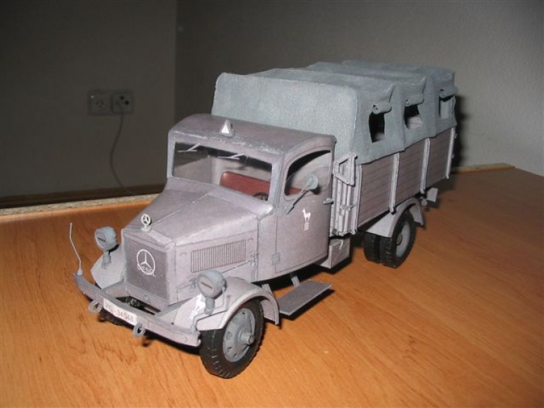 Mercedes L3000 (Plná velikost v novém okně) Mercedes L3000