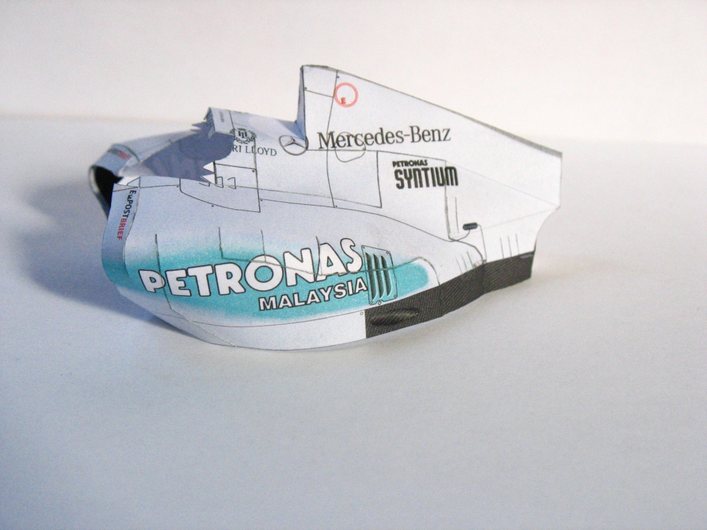 Mercedes W02
