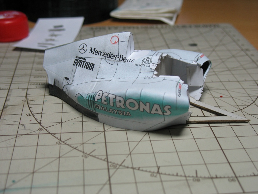 Mercedes W02