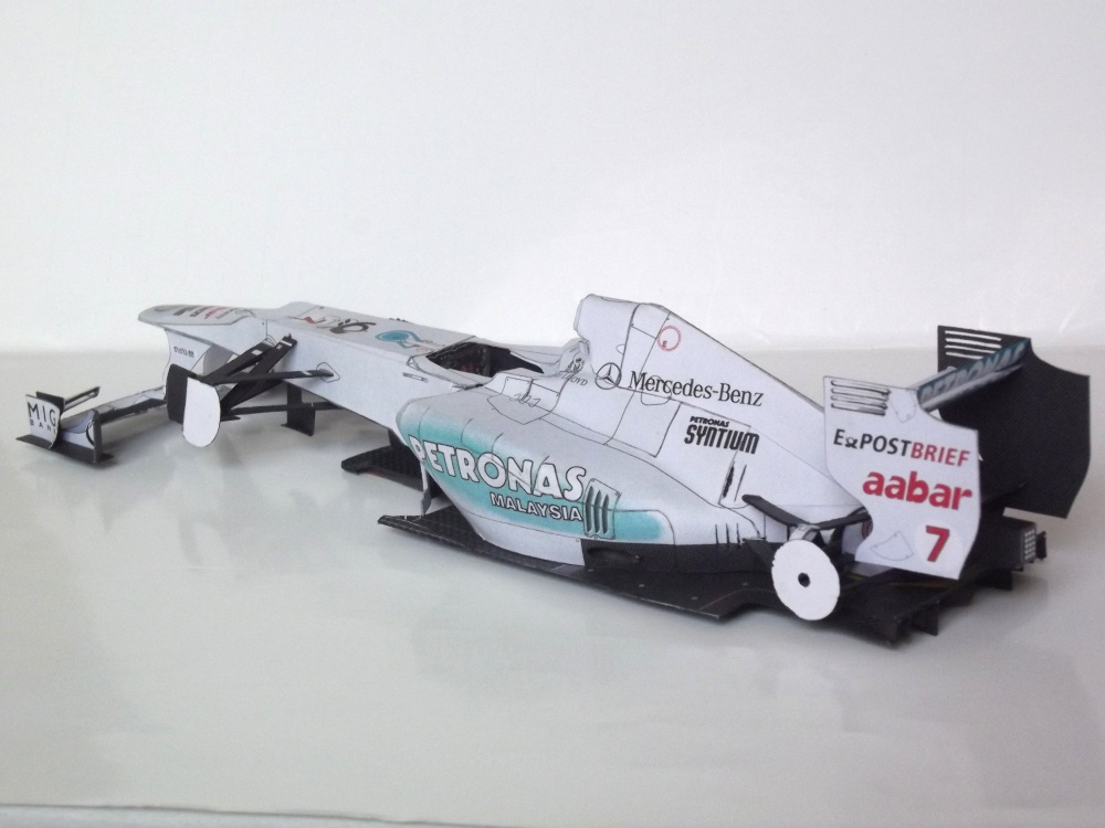 Mercedes W02
