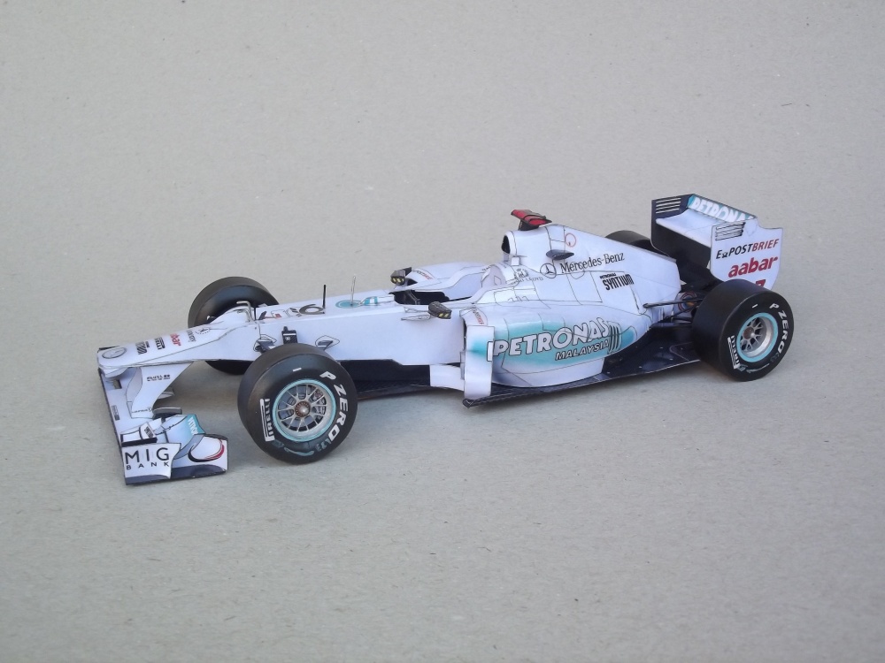 Mercedes W02