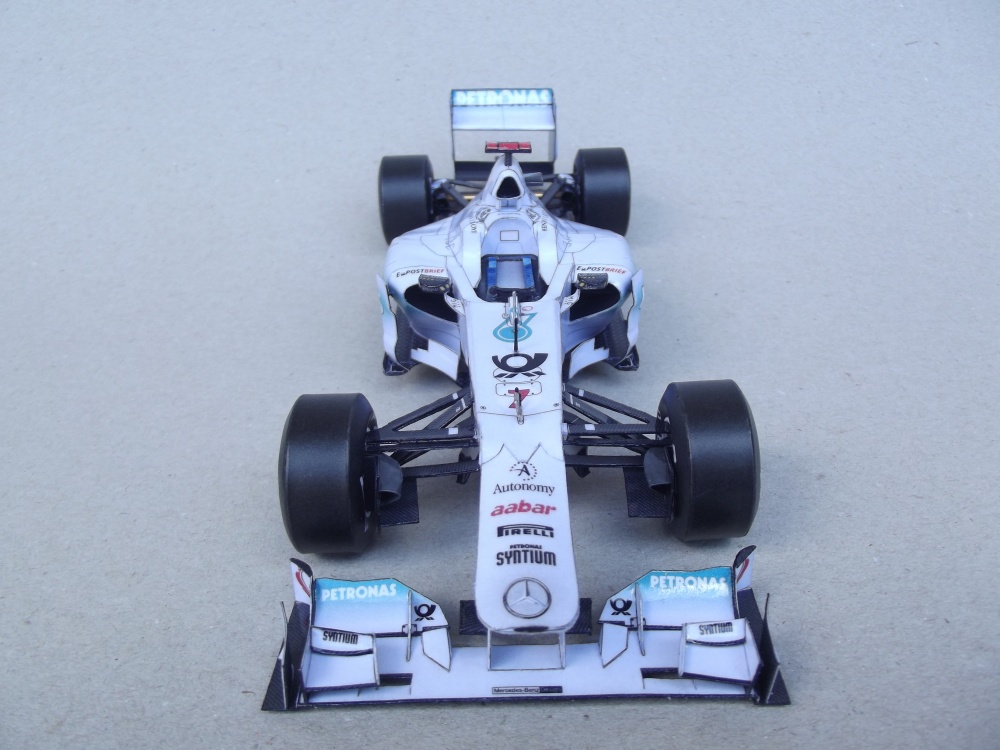 Mercedes W02