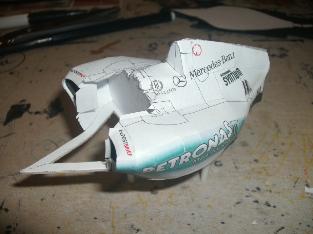 Mercedes GP W02 - M. Schumacher (Plná velikost v novém okně) Mercedes GP W02 - M. Schumacher
