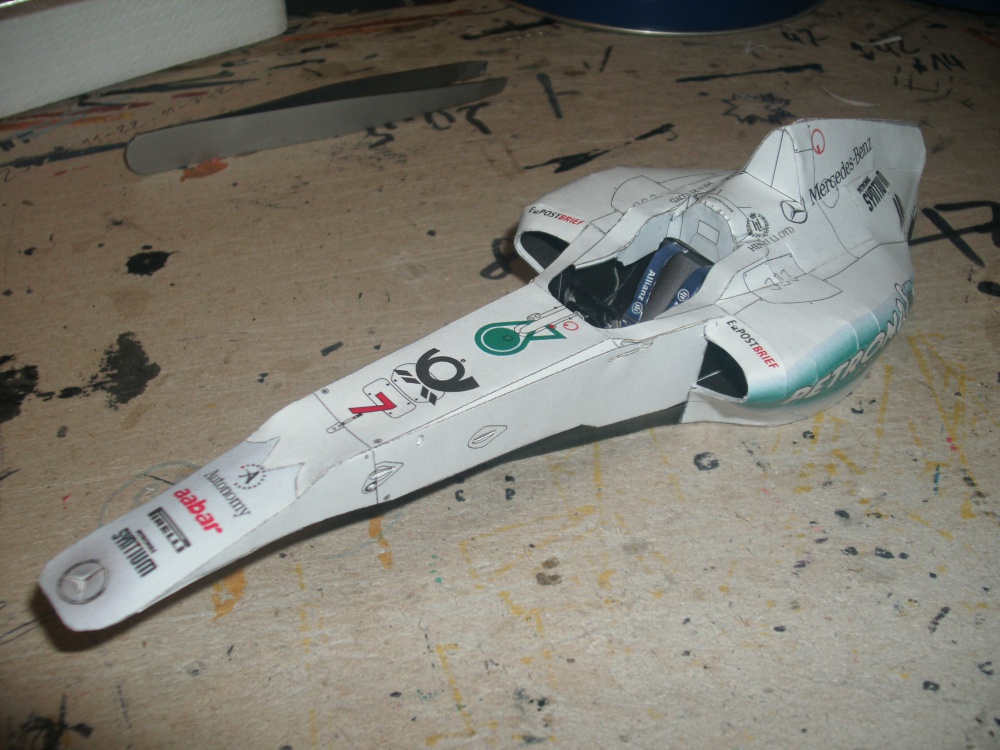 Mercedes GP W02 - M. Schumacher (Plná velikost v novém okně) Mercedes GP W02 - M. Schumacher