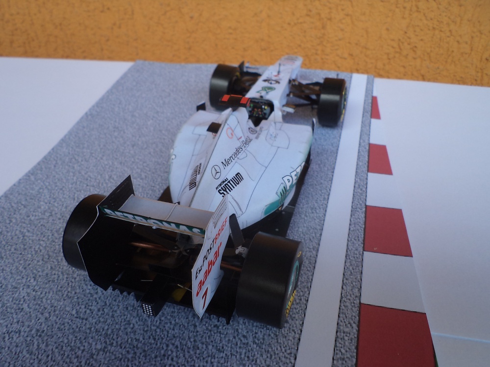 Mercedes W02 (Pln� velikost v nov�m okn�) Mercedes W02