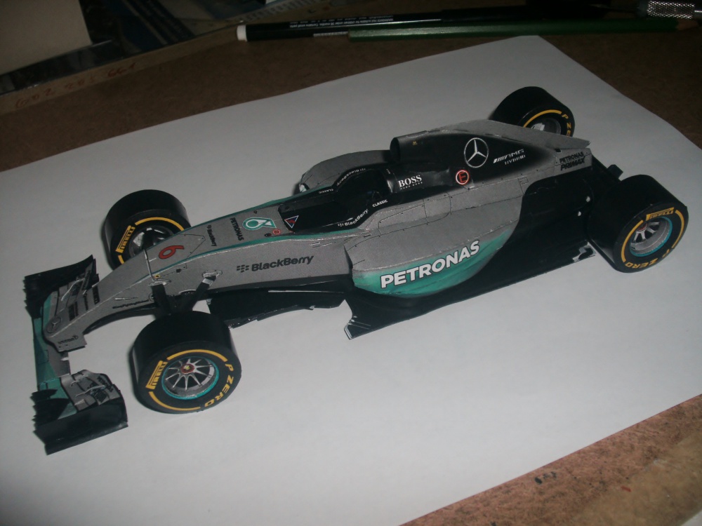 Mercedes W06 (Plná velikost v novém okně) Mercedes W06