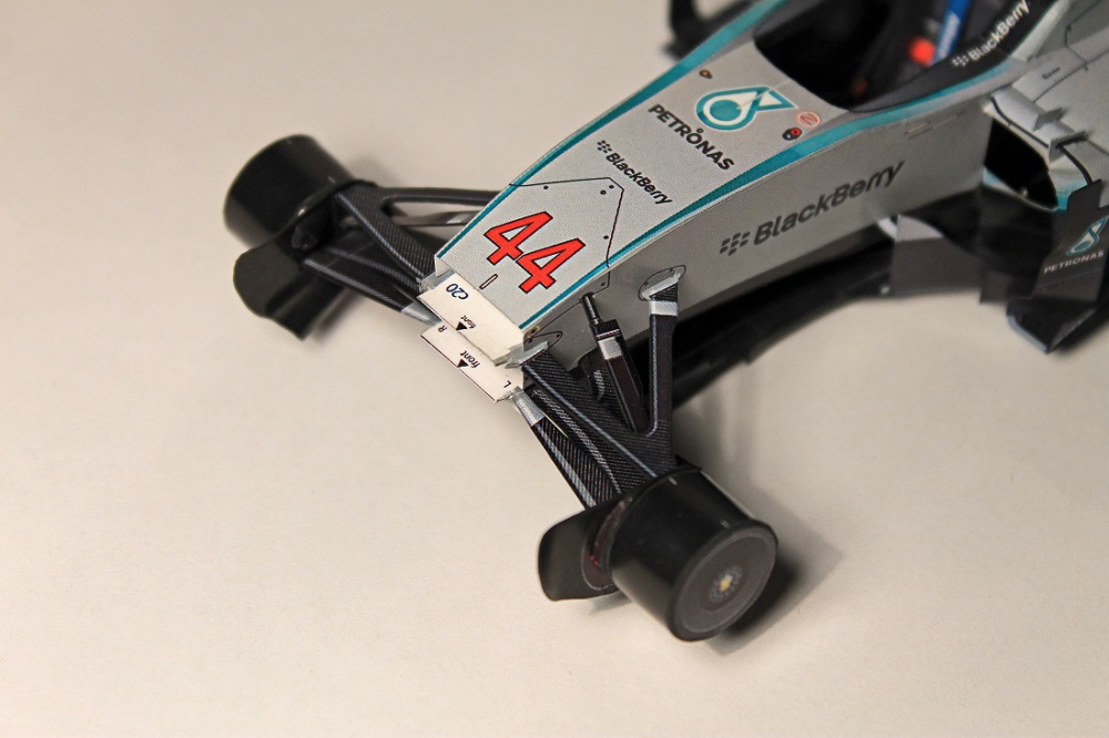 Mercedes W06 - Australian GP 2015, Lewis Hamilton (Plná velikost v novém okně) Mercedes W06 - Australian GP 2015, Lewis Hamilton