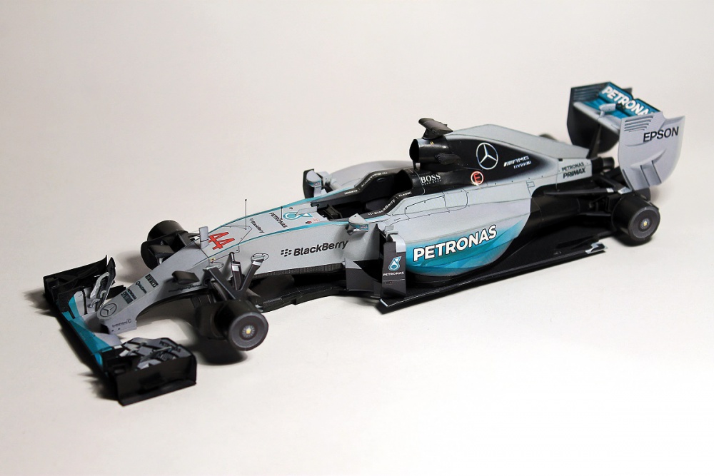 Mercedes W06 - Australian GP 2015, Lewis Hamilton (Plná velikost v novém okně) Mercedes W06 - Australian GP 2015, Lewis Hamilton