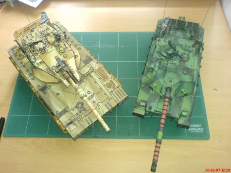 MERKAVA 2  a MBT CHALLANGER 