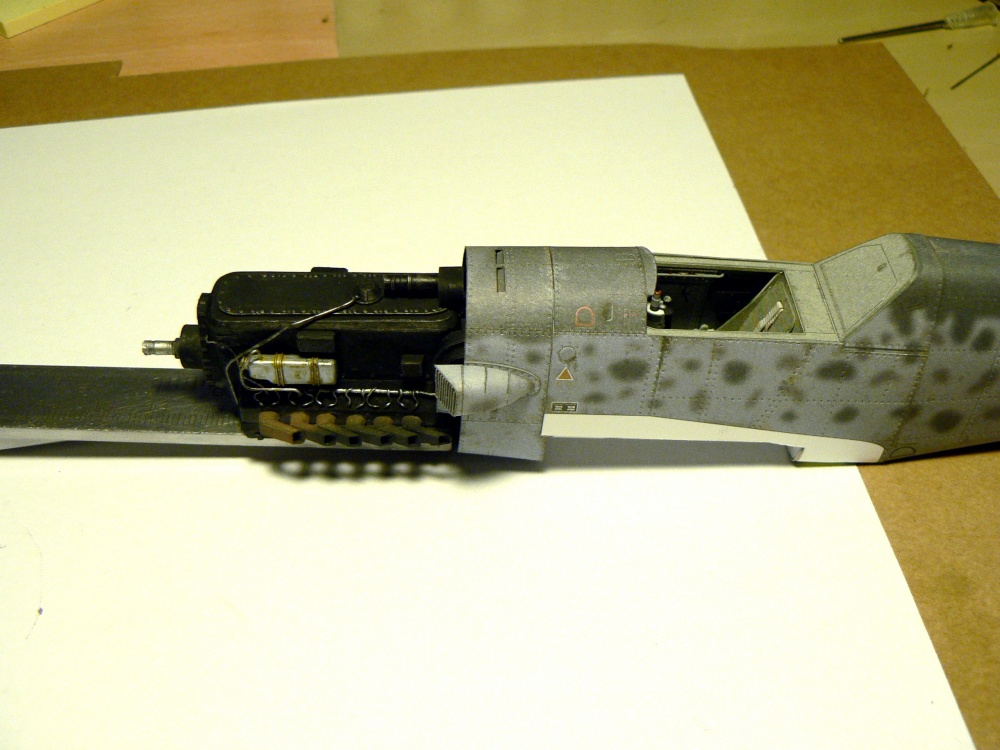 Messerschmitt Bf 109E-7 (Plná velikost v novém okně) Messerschmitt Bf 109E-7