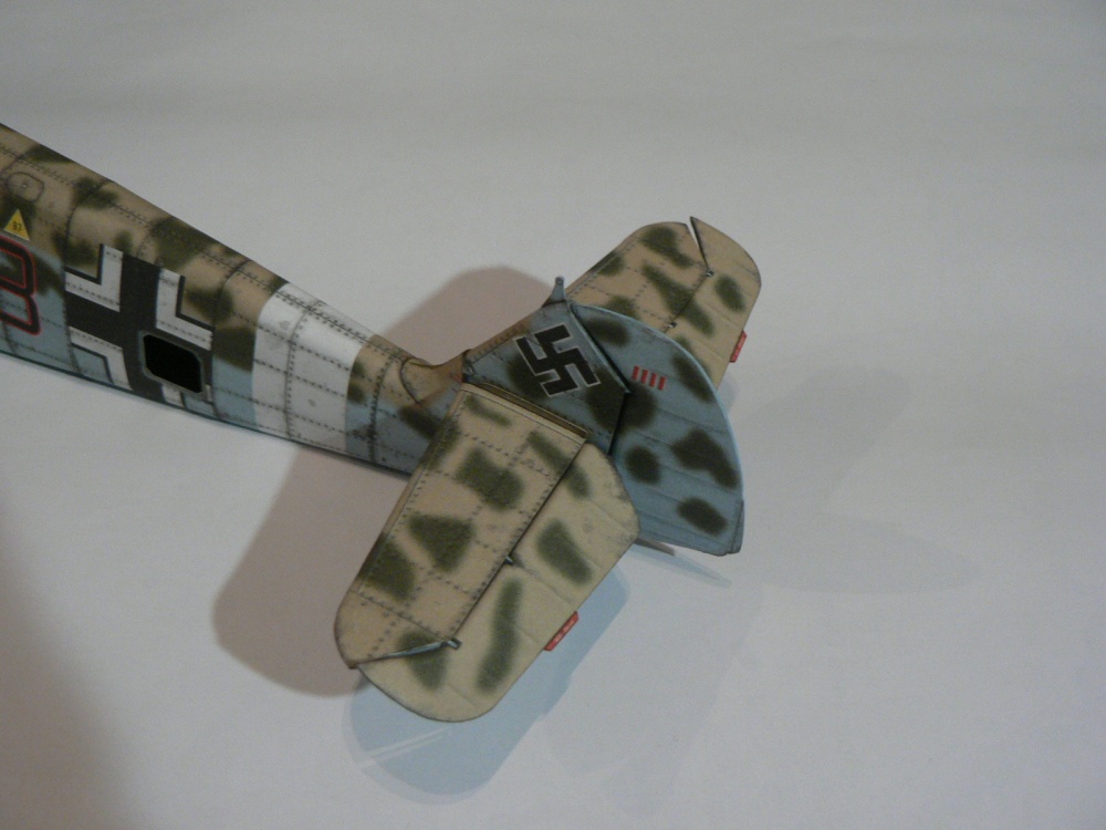 Messerschmitt Bf 109E-7 (Plná velikost v novém okně) Messerschmitt Bf 109E-7