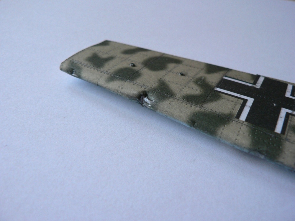 Messerschmitt Bf 109E-7 (Plná velikost v novém okně) Messerschmitt Bf 109E-7