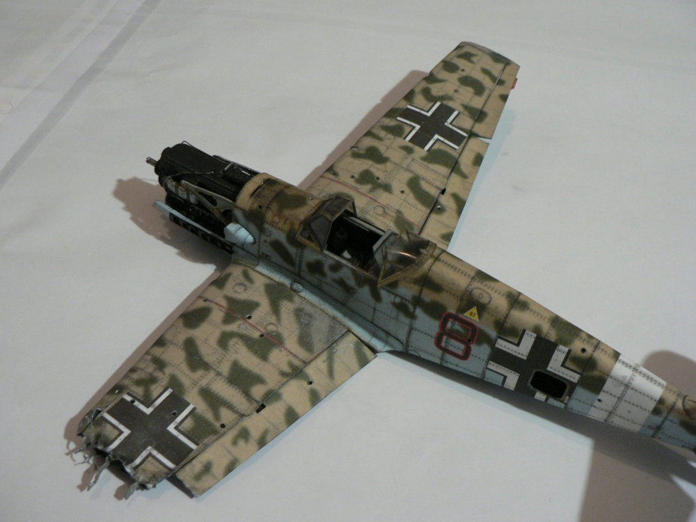 Messerschmitt Bf 109E-7 (Plná velikost v novém okně) Messerschmitt Bf 109E-7