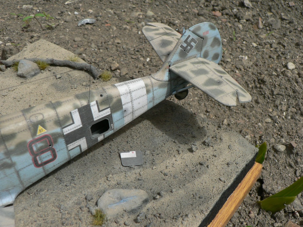 Messerschmitt Bf 109E-7 (Plná velikost v novém okně) Messerschmitt Bf 109E-7
