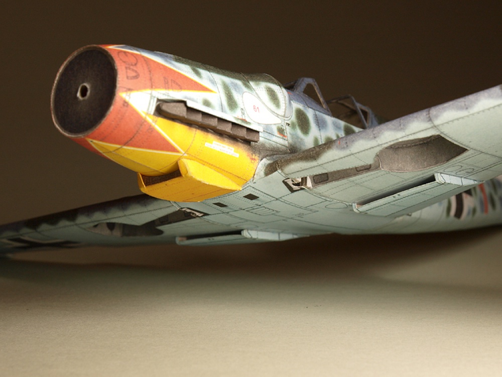 Messerschmitt Bf 109G-5 (Plná velikost v novém okně) Messerschmitt Bf 109G-5