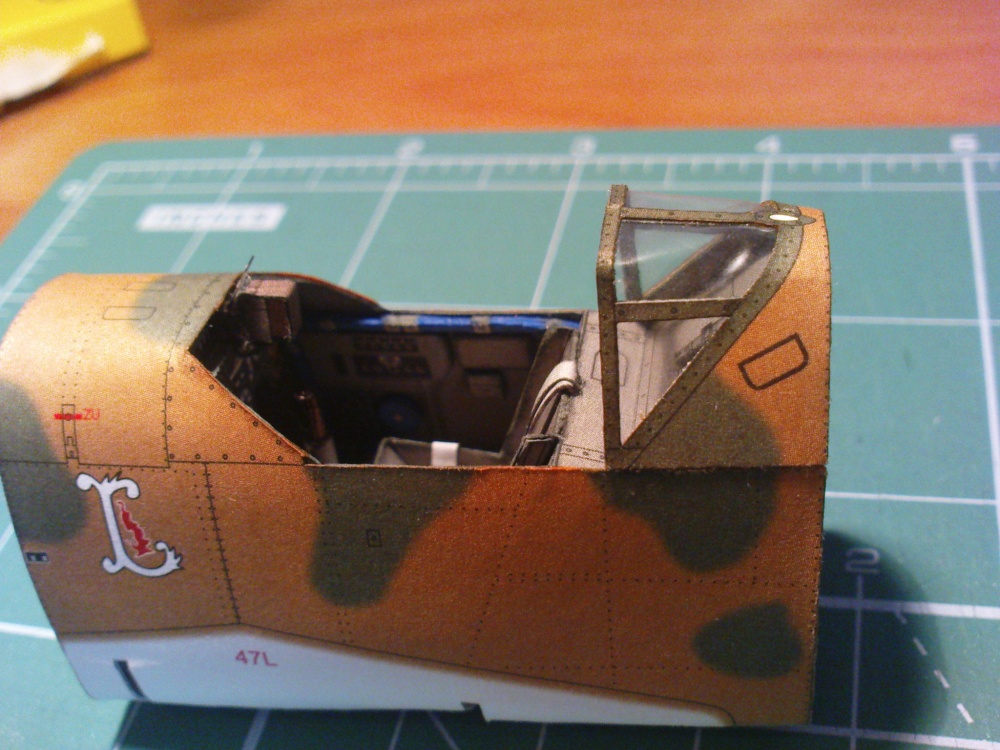 Messerschmitt Me 109g - 2/trop (Plná velikost v novém okně) Messerschmitt Me 109g - 2/trop