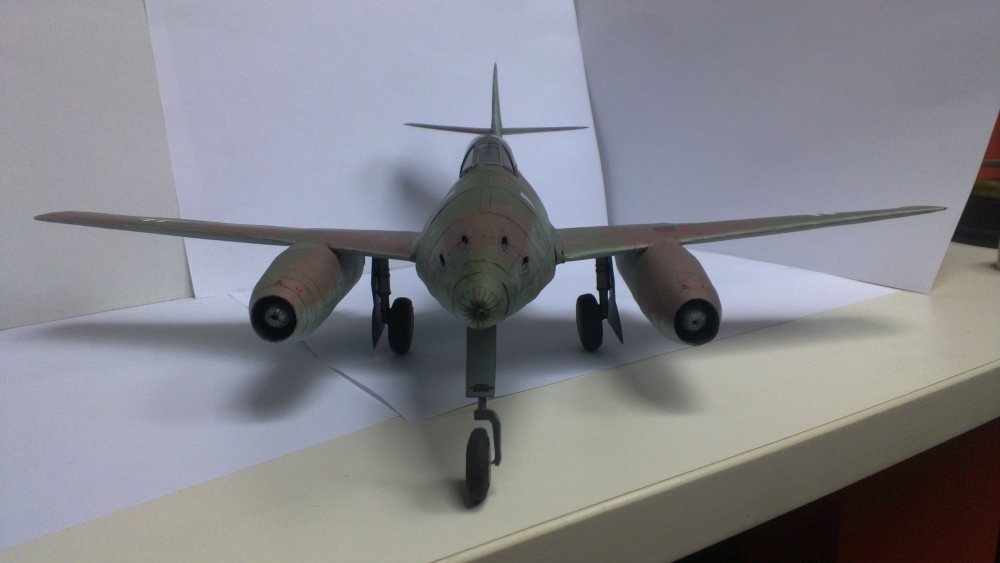 Messerschmitt Me 262 Schwalbe (Plná velikost v novém okně) Messerschmitt Me 262 Schwalbe