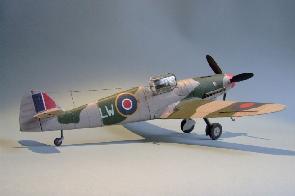 Messerschmitt Bf-109 G10 (Plná velikost v novém okně) Messerschmitt Bf-109 G10