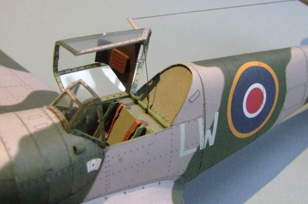 Messerschmitt Bf-109 G10 (Plná velikost v novém okně) Messerschmitt Bf-109 G10