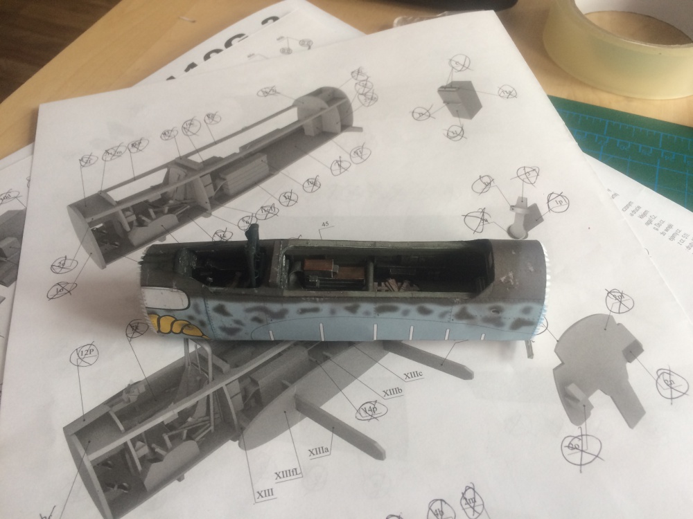 305866