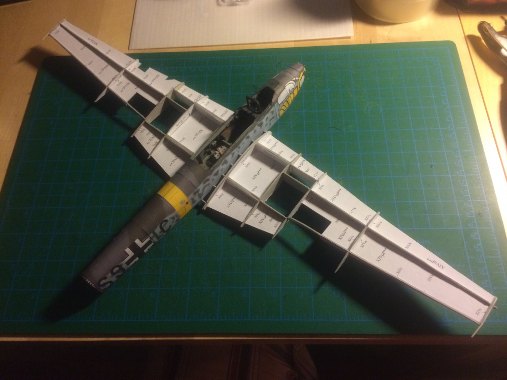 Messerschmitt Bf 110G-2 (Plná velikost v novém okně) Messerschmitt Bf 110G-2