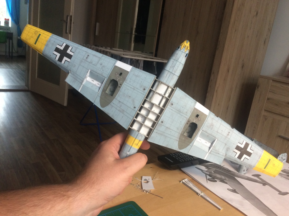 Messerschmitt Bf 110G-2 (Plná velikost v novém okně) Messerschmitt Bf 110G-2