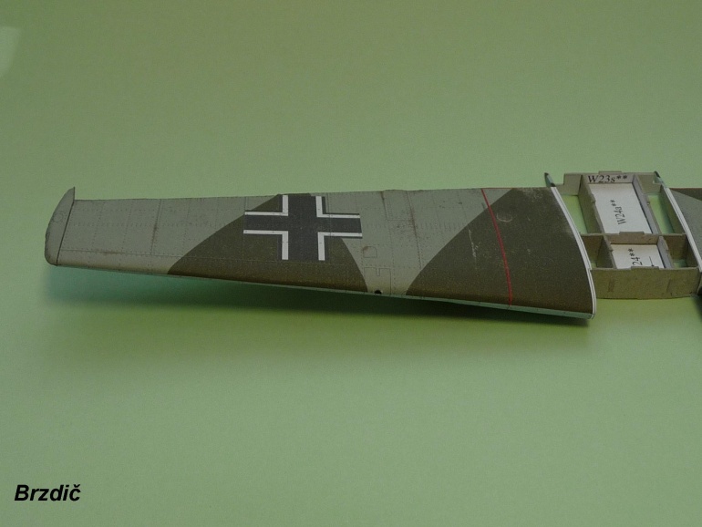 Messersmitt Bf 109E-4 (Plná velikost v novém okně) Messersmitt Bf 109E-4